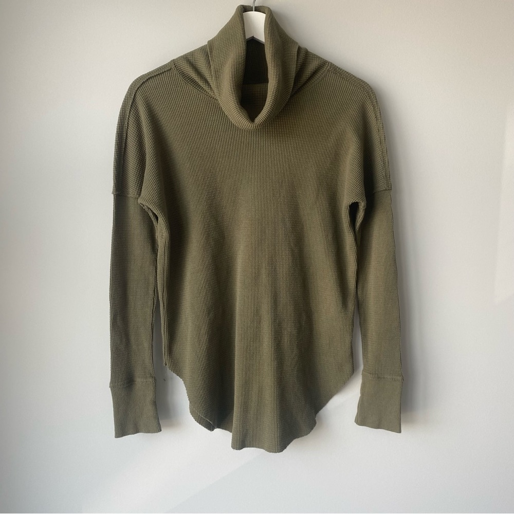 Tna Rosedale Thermal Turtleneck